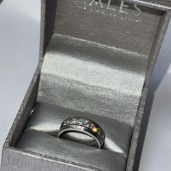 10K White Gold Band with Diamonds