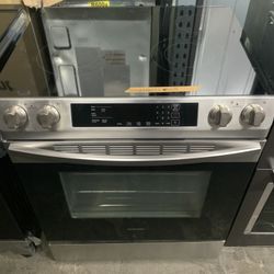 New Samsung 5.8 cu. ft. 4 Element Slide-in Electric Range in Stainless Steel