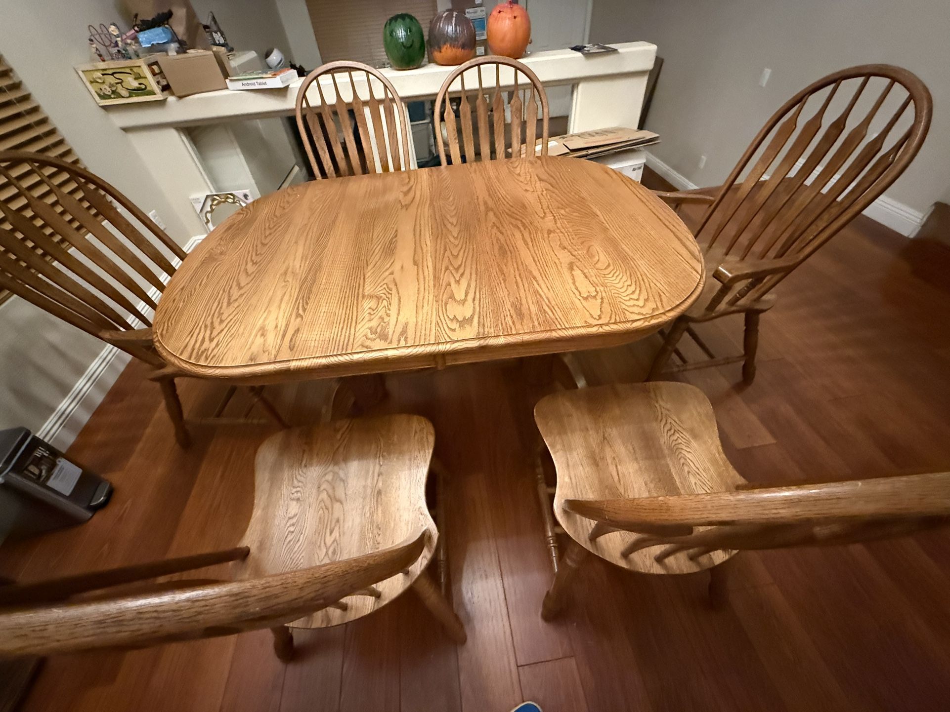 Dining room table