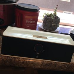 Logitech ipod sound dock