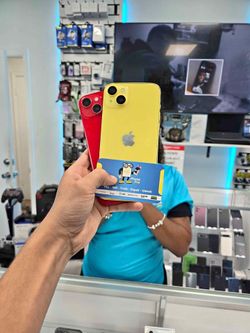 iPhone 14 Plus!  Steal Deal!