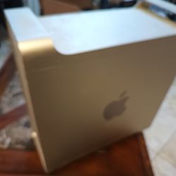 Apple Mac beast system