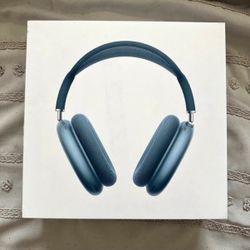 Apple AirPod Max - Light Blue - Never Used