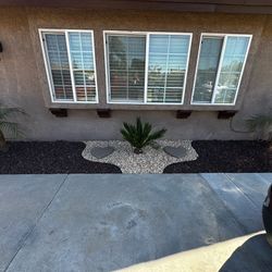 Rocks Fake Grass Concrete 