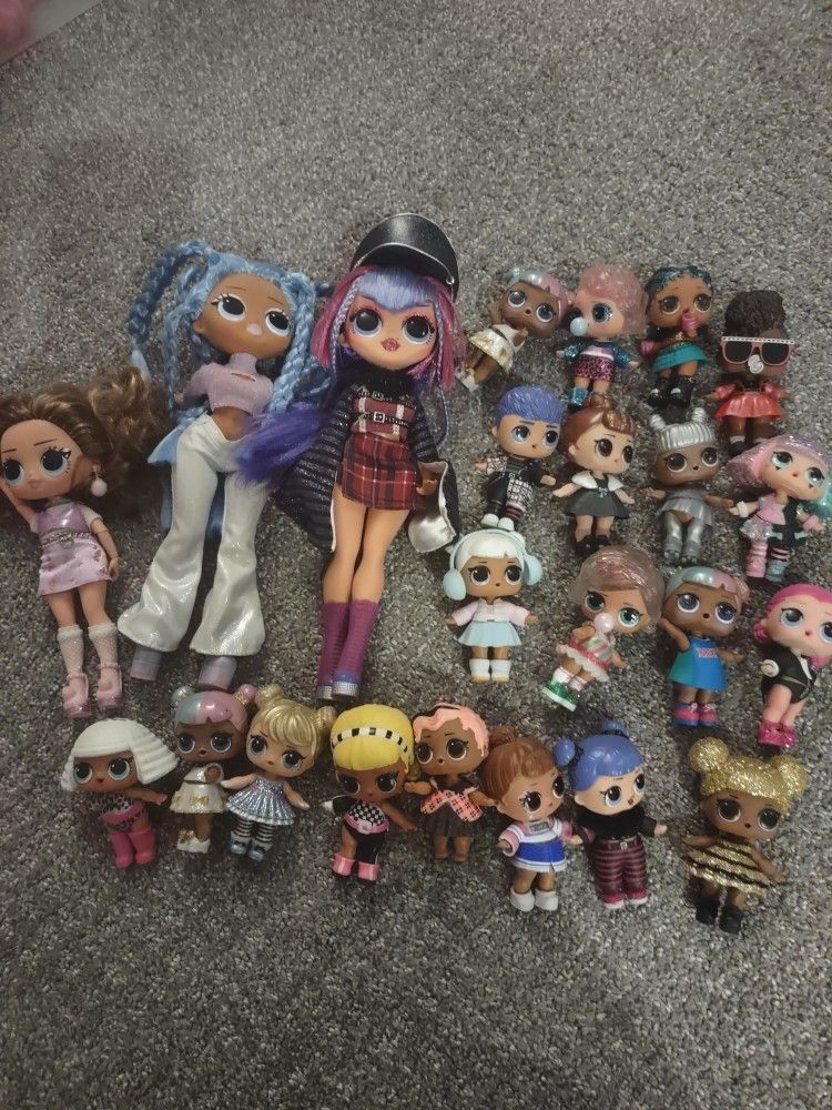 LOL Dolls & Accessories