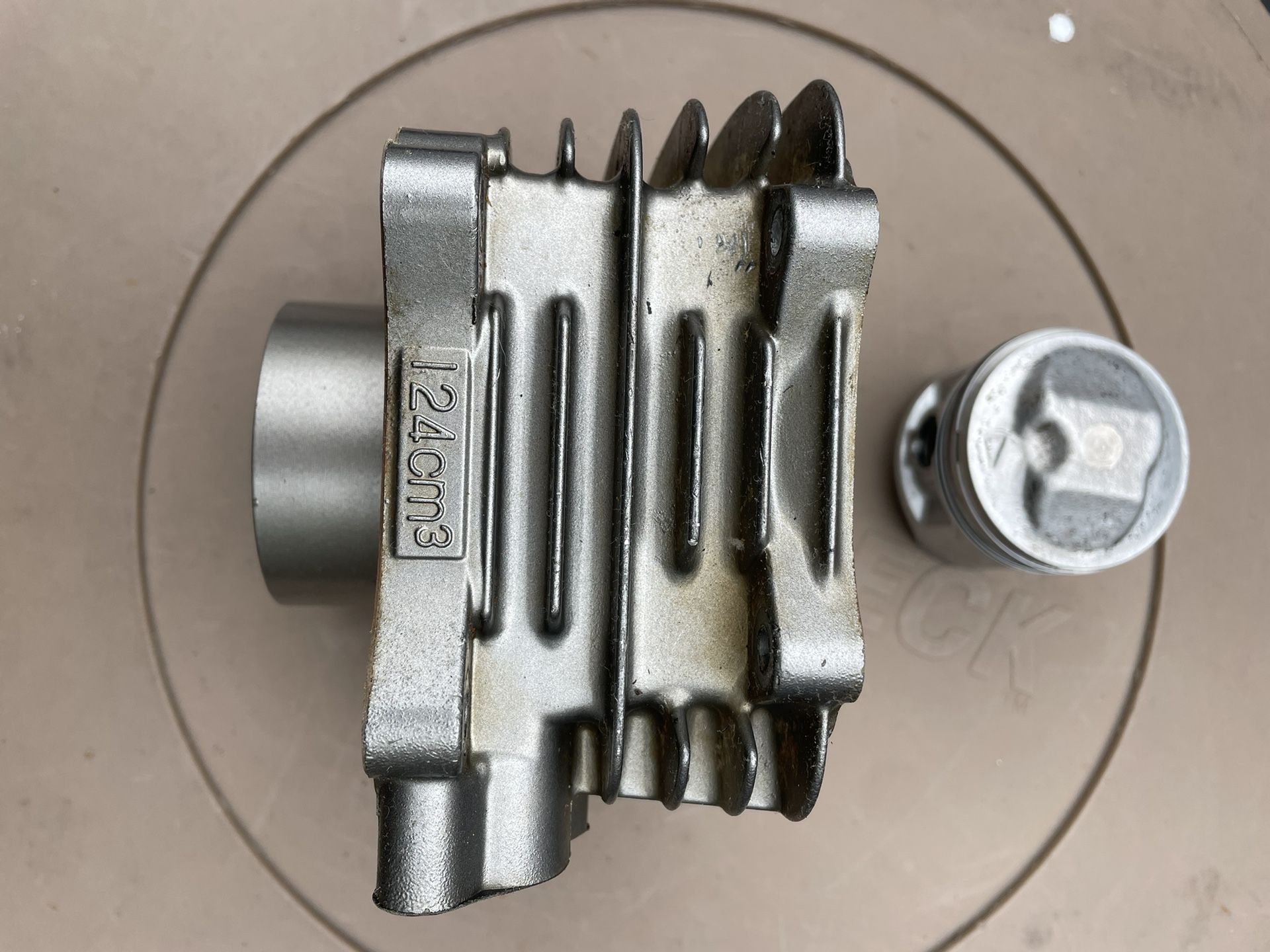 Kawasaki Klx125 /suzuki Drz125 Cylinder And Piston