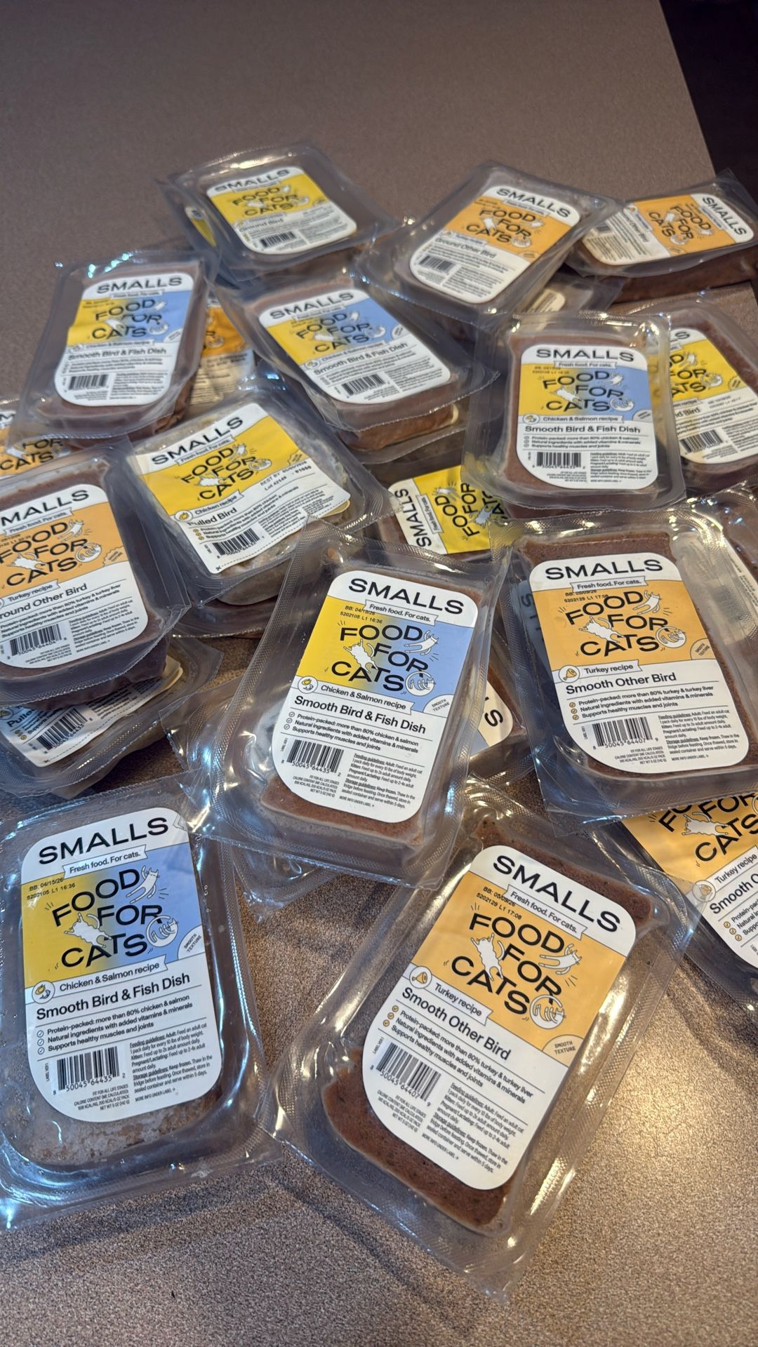 SMALLS Food For Cats