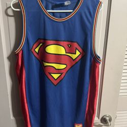 Mens Superman Jersey DC Comics Size Large - Small Stain 