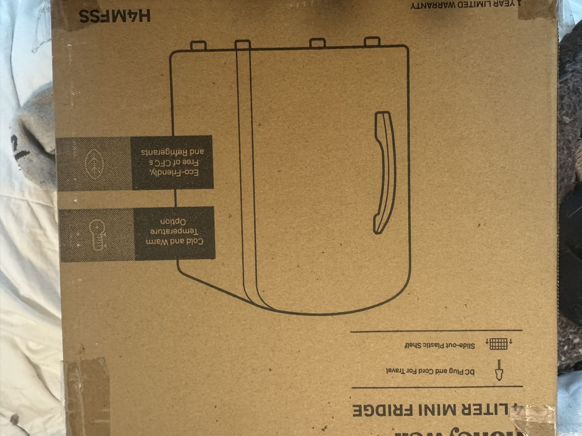 Mini Fridge 4 L Traveling Fridge