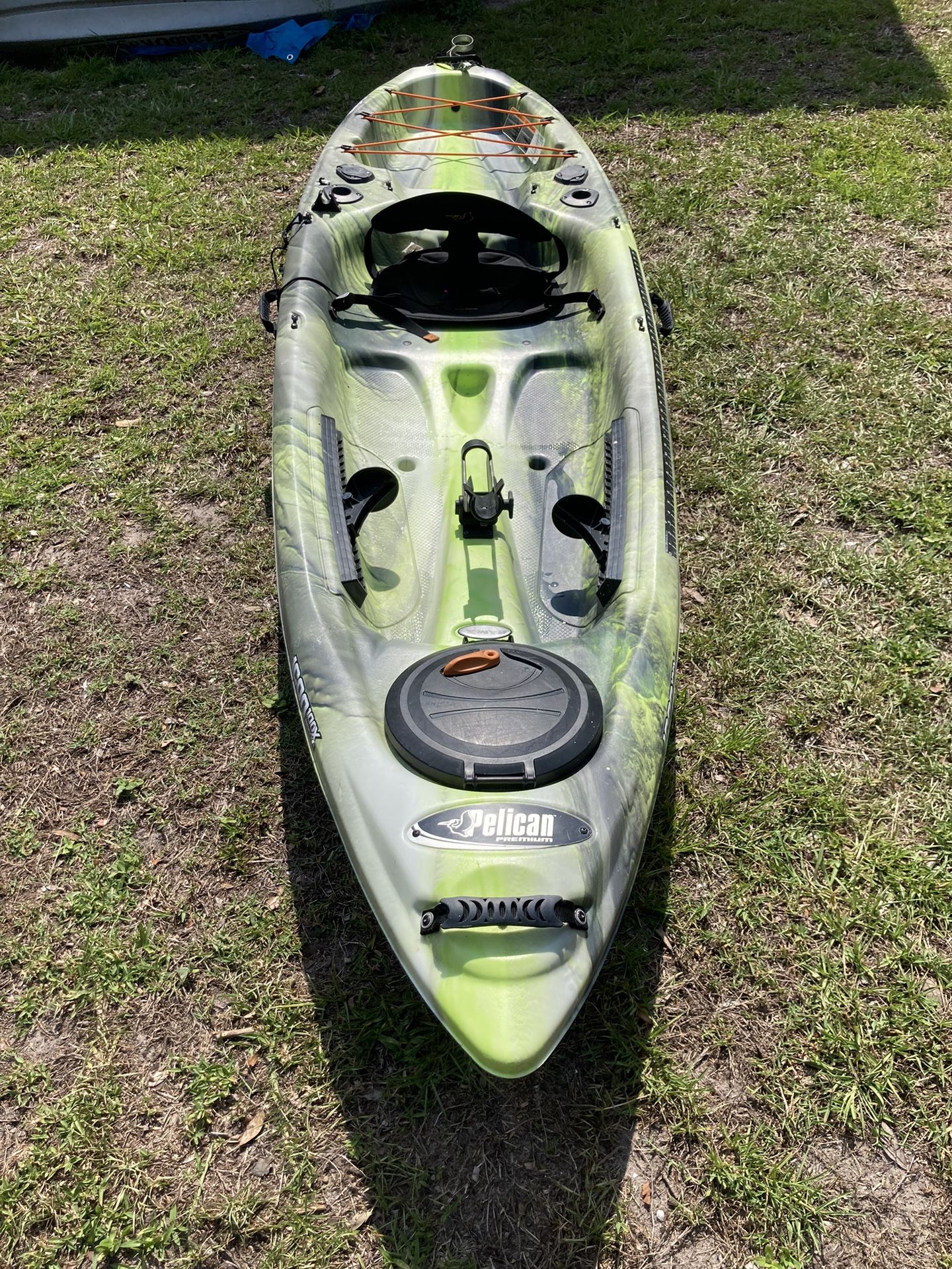 Pelican Icon 100 X Angler Fishing Kayak
