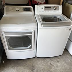 Lg Top Load Washer And Gas Dryer 