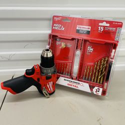 Milwaukee m12 fuel hammer drill with 15pc titanium drill bit set (tool only)