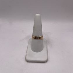 10kt Gold Engagement Style Band