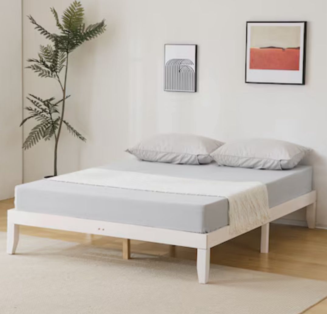 ***MOVING***White Full Wood Bed frame Bed