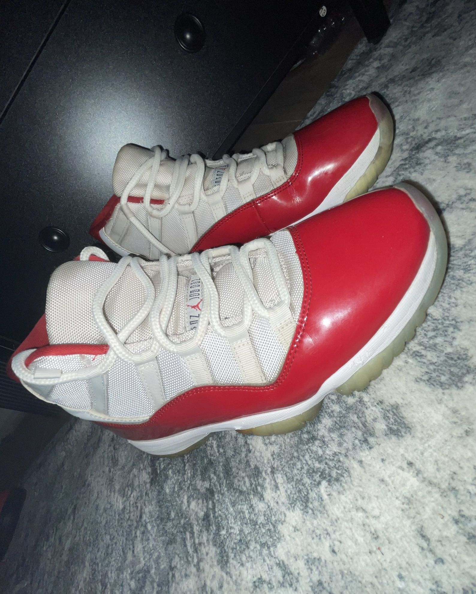 Jordan 11s Cherry Red Size Men’s 10