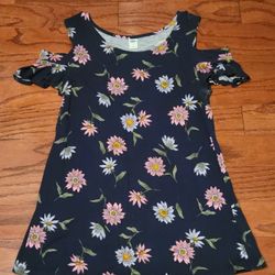 Cold Shoulder Floral Top