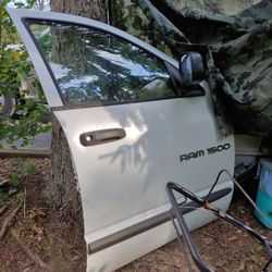 Dodge Ram 1500 Passenger Door 
