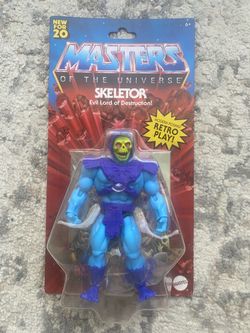Masters of the universe Skeletor  Figure  and He Man Figure