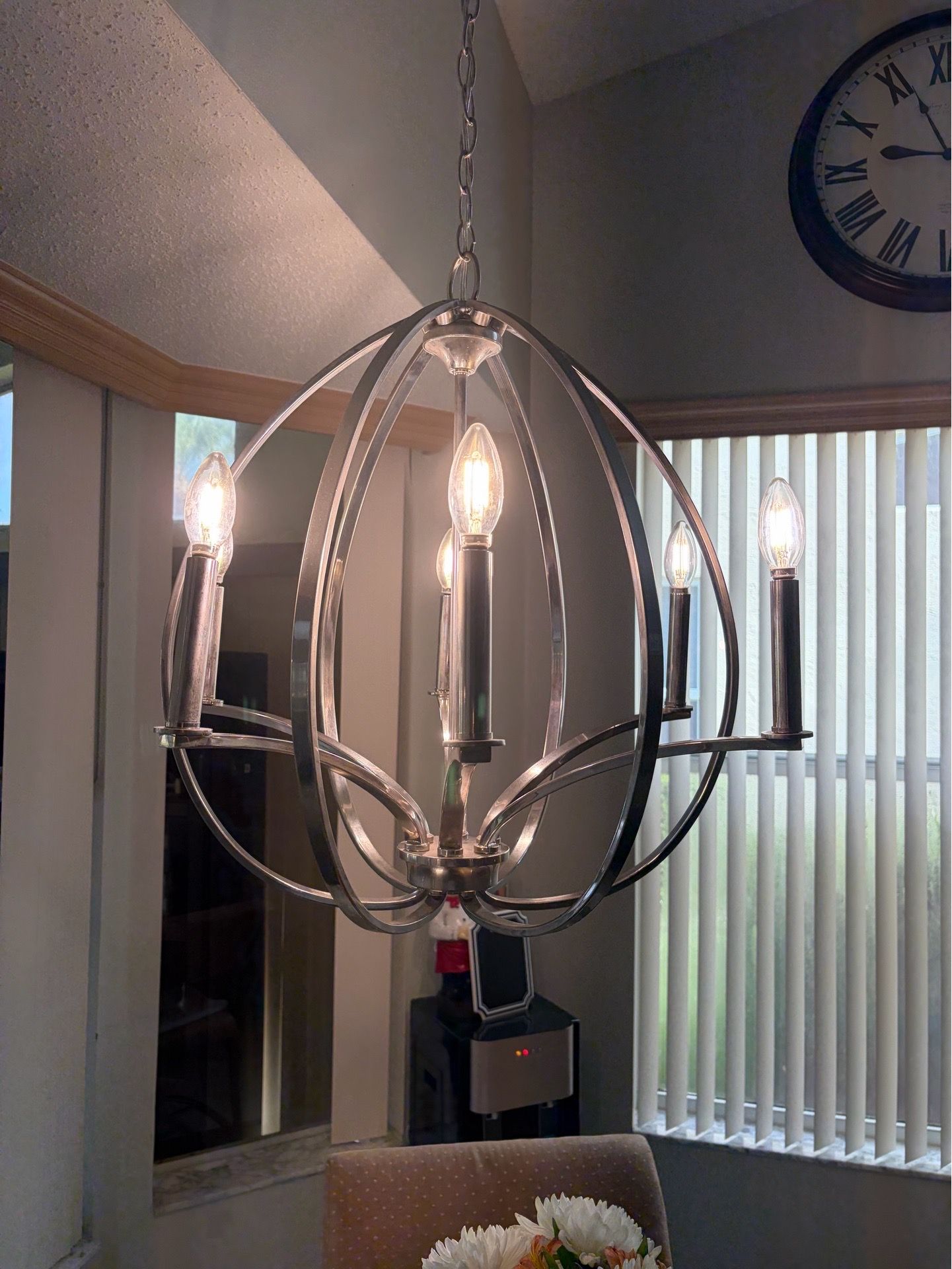 Modern design chandelier