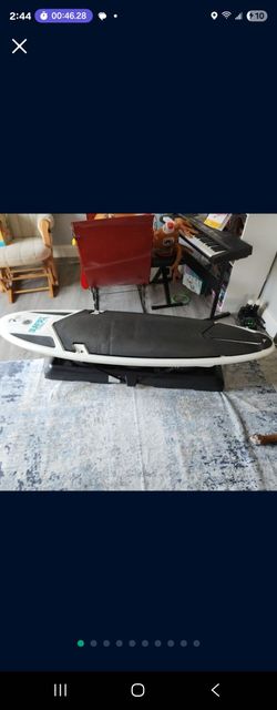 Surfset Fitness Board & Stand in great shape great for working out & for surfers to practice on no wave days, reacts like a real Surfboard! It's FUN!!