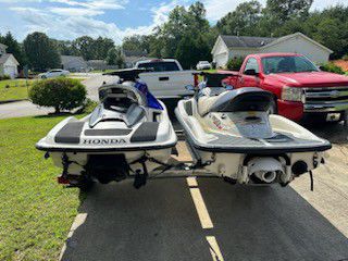 2 Jet Skis With Double Trailer 