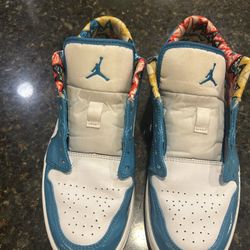 Jordan Barcelonas With White Laces Size 9.5 Men’s 