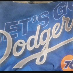 DODGERS RALLY TOWEL NLDS GAME 2 