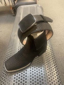 Botín de piel con cinturon para hombre