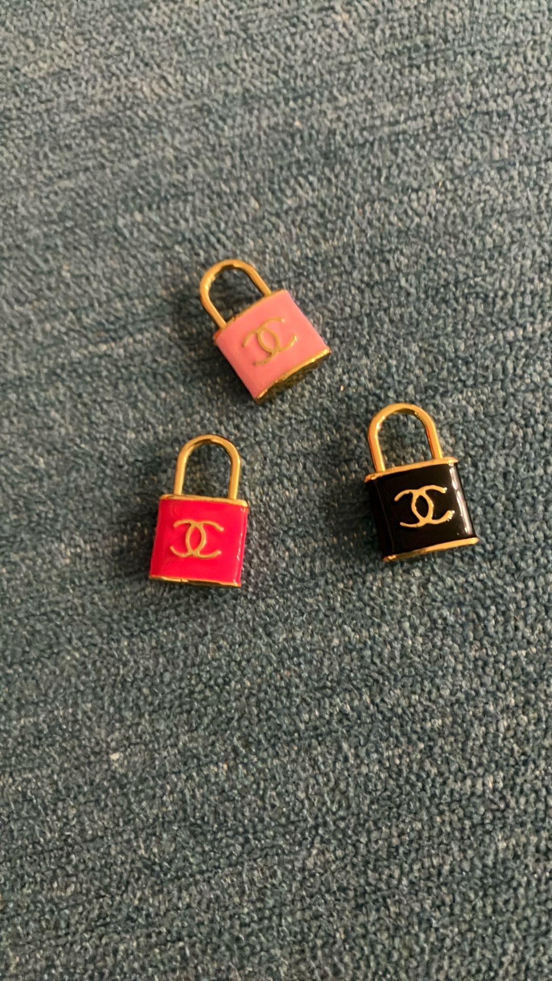 CC CHARMS (3)