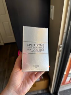 Victor & Rolf Spicebomb Metallic Musk