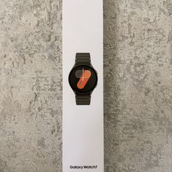 SAMSUNG Galaxy Watch 7 Smartwatch