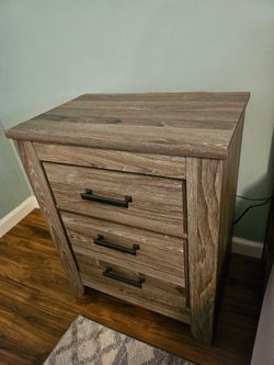 Bedroom night stands (side tables)