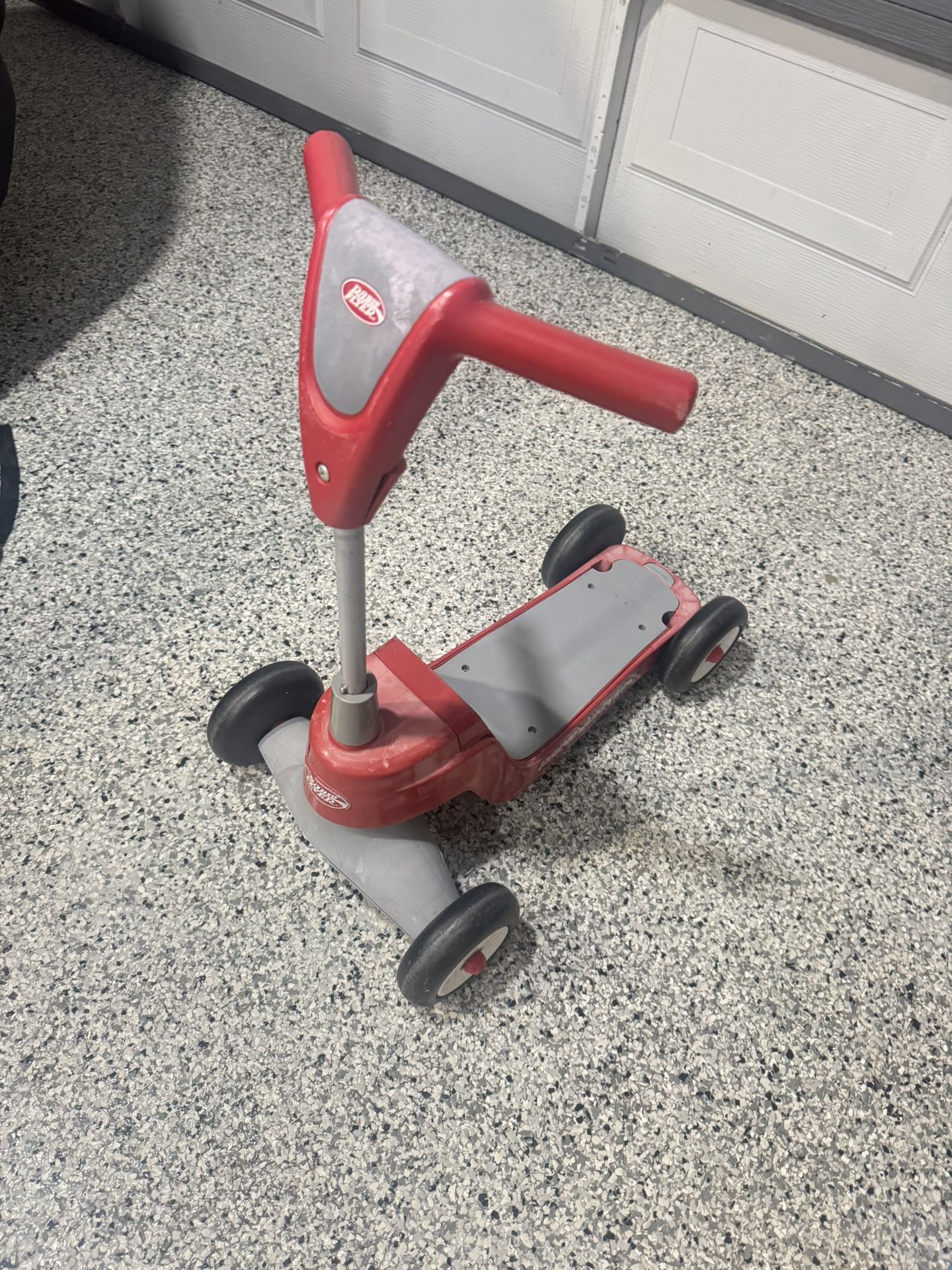 2in1 Toddler scooter or ride-on