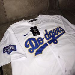 Dodgers Cody Bellinger gold World Series edition jersey