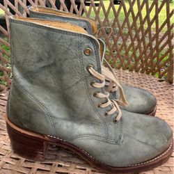 Frye Boots 9.5