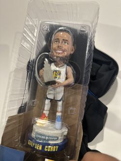 Steph Curry bobbledhead 