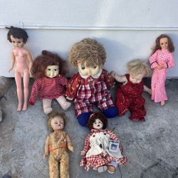 Dolls 