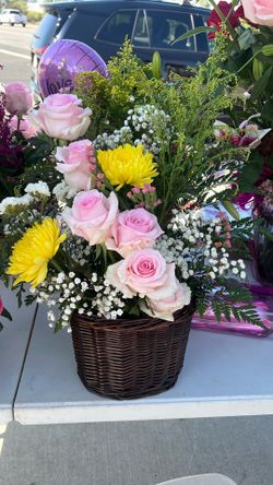 Flores para la Reyna de la casa mamá
