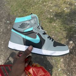 Jordan Retro 1s