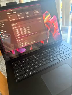 Microsoft Surface Laptop 5 15" i7-12th Gen 16GB 512GB Win11 Pro Matte Black 2022 Excellent