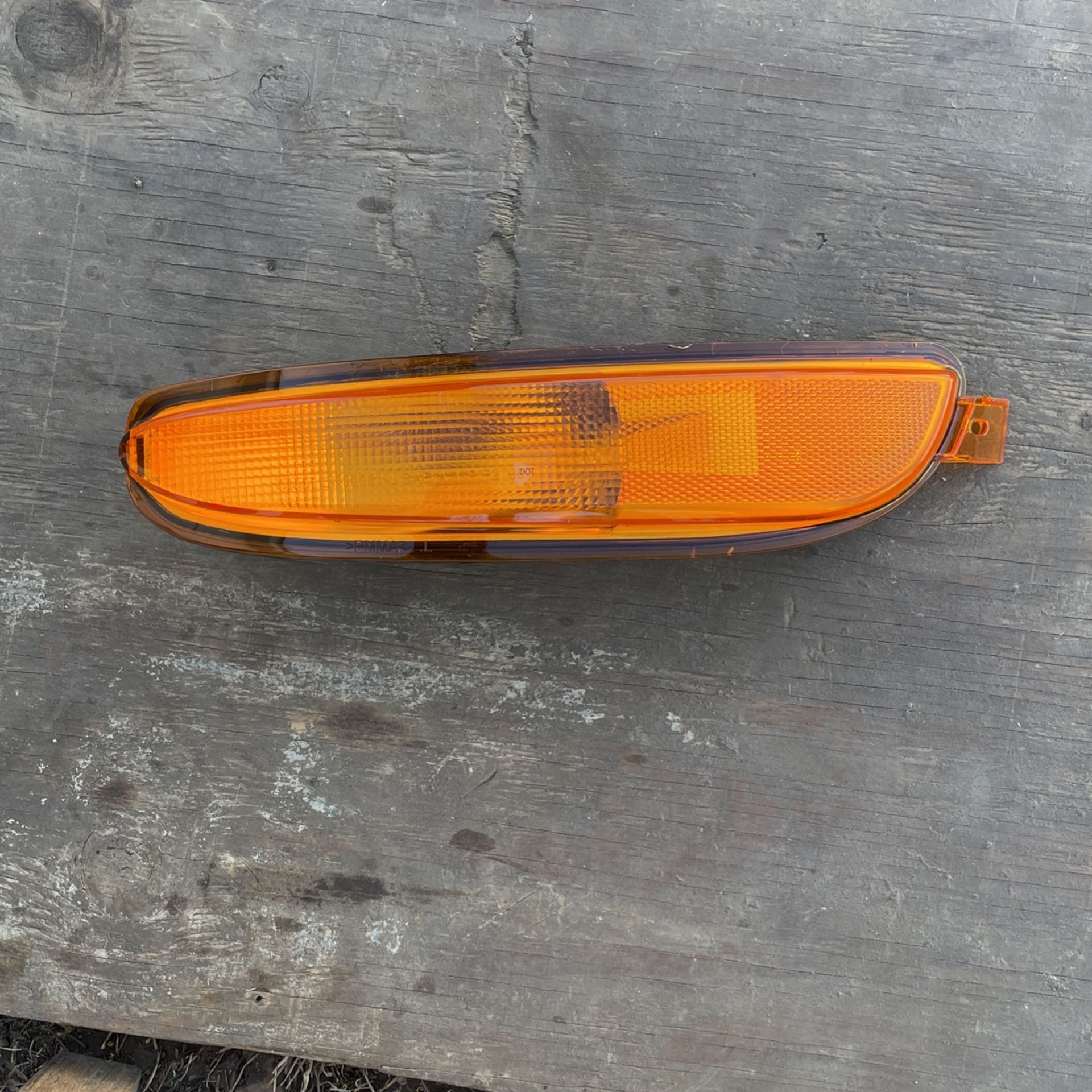 1998 To 2004 Chrysler Concorde Factory OEM Front Lamp Left Signal Light