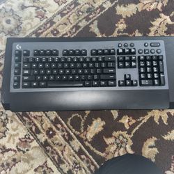 Logitech Keyboard 