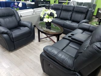 3pc living set sofa loveseat and chair. Black or brown