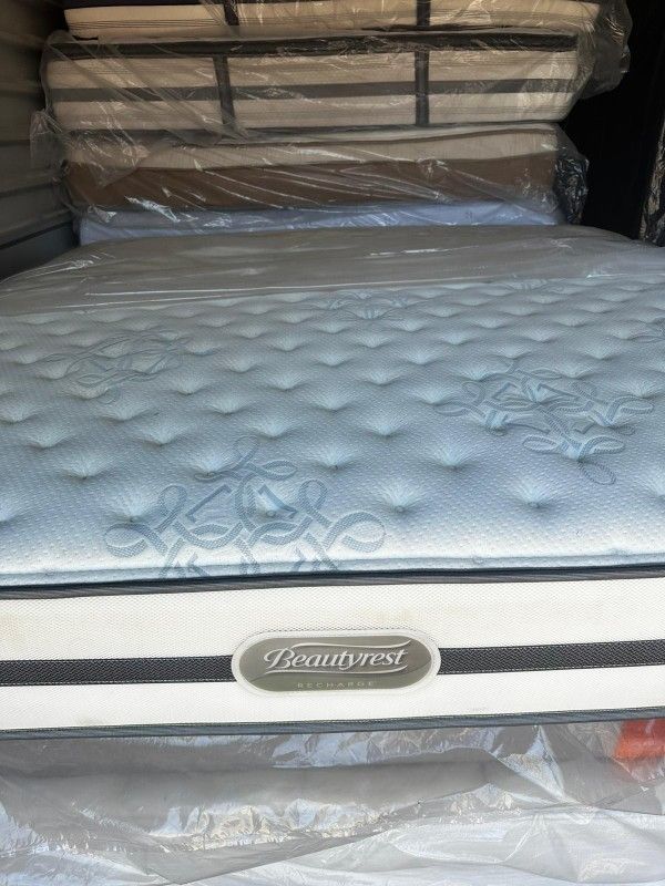 King Size Mattress And Box Spring
