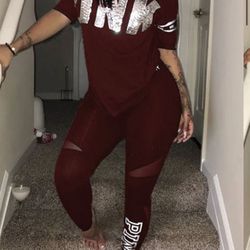 Burgundy Set Size L