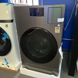 Samsung Bespoke 5.3CU 2 In1 Washer And Dryer 120V