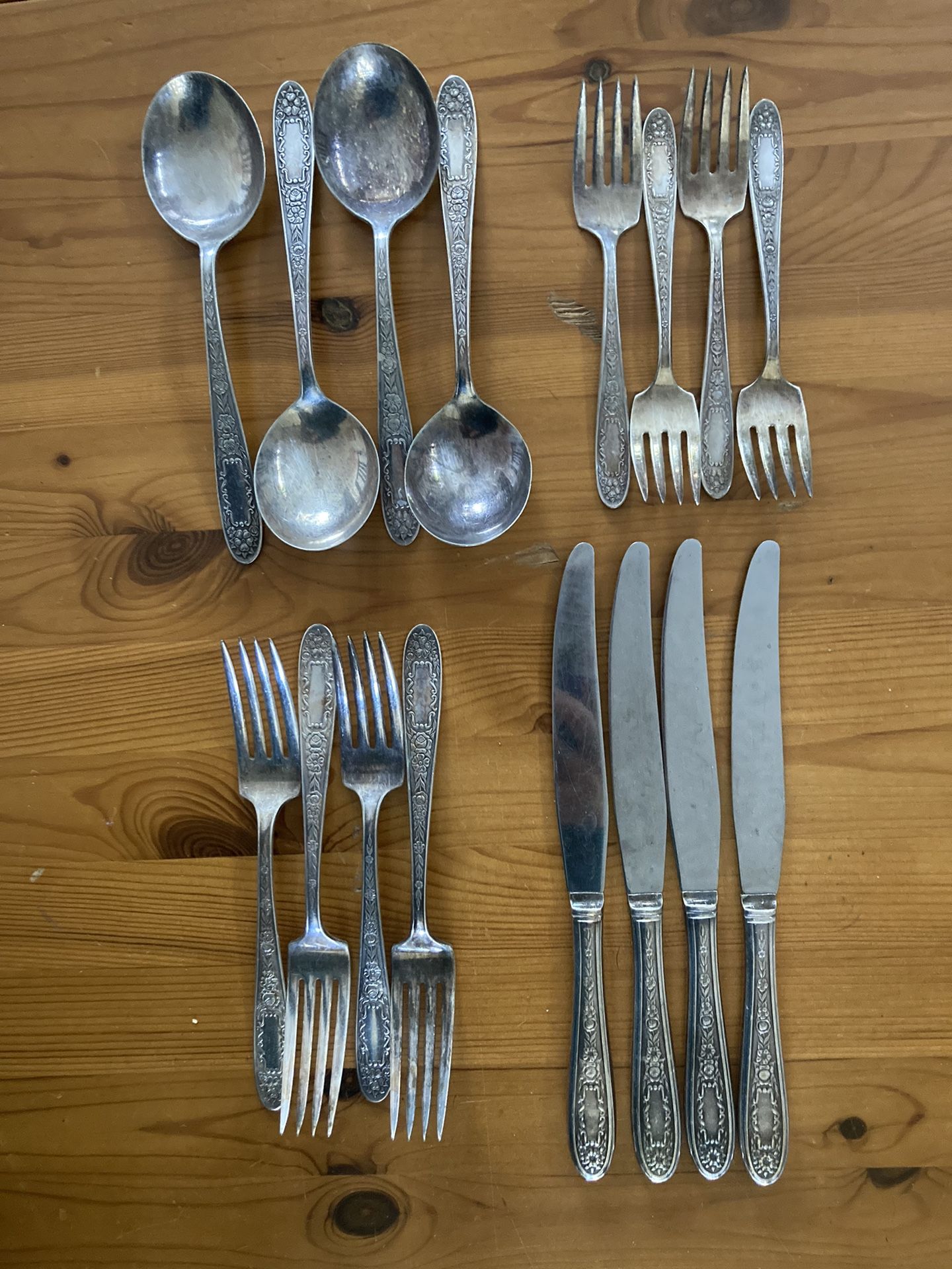 Monarch Plate Vintage Silverware Set
