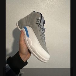 Size 10.5 University 12s 