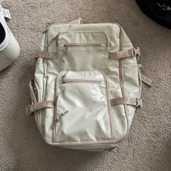  Backpack 