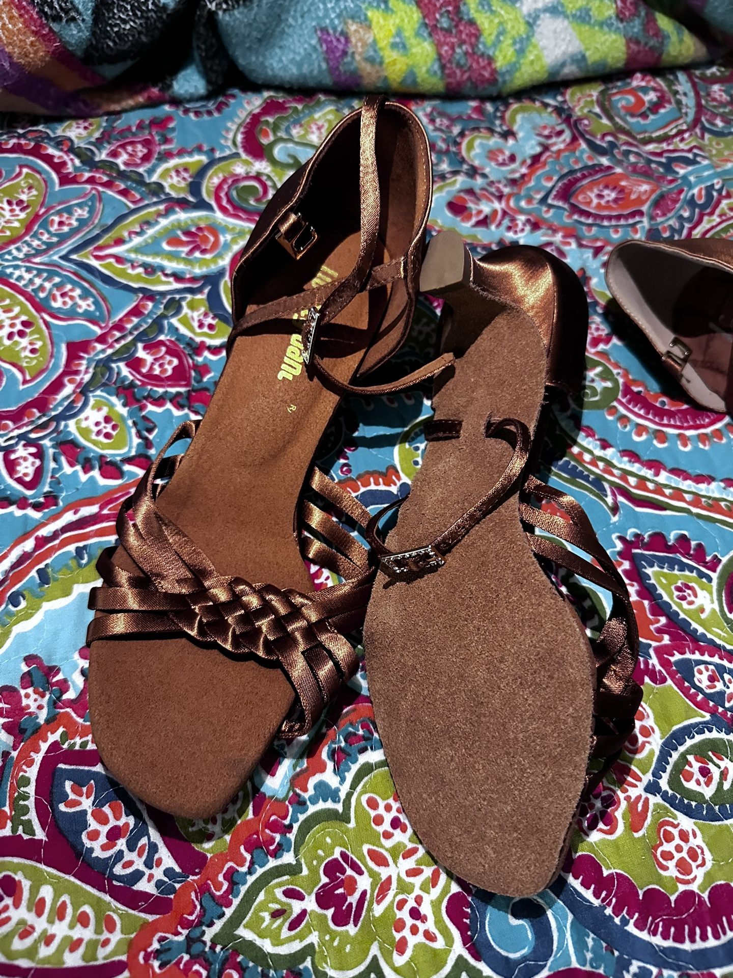 Brown Heel